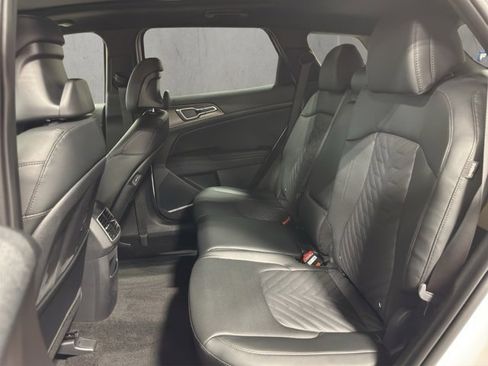 New 2026 Kia Sportage X-Line w/ X-Line Technology Package image 13