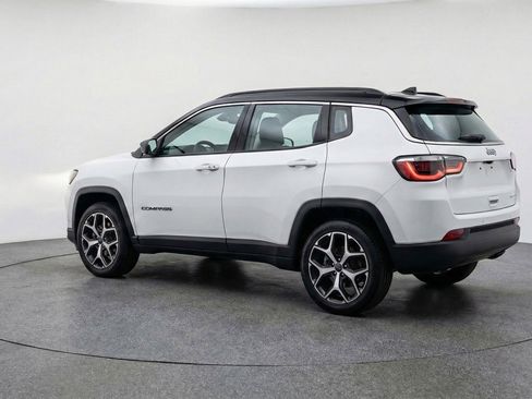Used 2025 Jeep Compass Limited AWD/4WD image 6