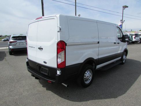 Used 2023 Ford Transit 250 Low Roof RWD image 6