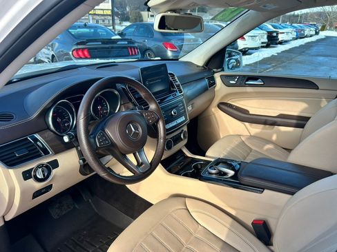 Used 2018 Mercedes-Benz GLS 450 4MATIC image 16