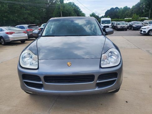 Used 2006 Porsche Cayenne AWD/4WD image 2
