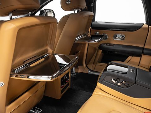 Used 2022 Rolls-Royce Ghost image 38