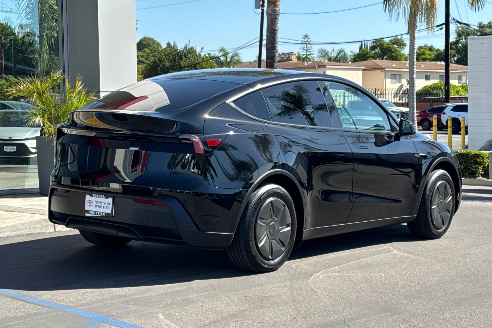 Used 2026 Tesla Model Y Long Range RWD image 5