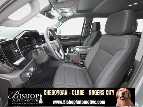 Used 2024 GMC Sierra 1500 Elevation image 9