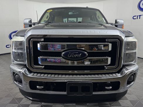 Used 2015 Ford F250 Lariat w/ Chrome Package image 2