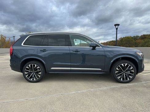 New 2026 Volvo XC90 B6 Ultra w/ Protection Package image 8