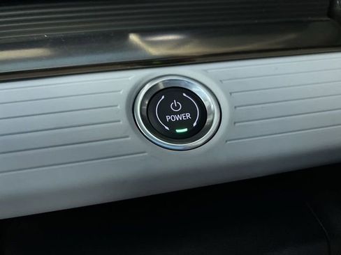 Used 2024 GMC Hummer EV 2X w/ Extreme Off-Road Package image 17