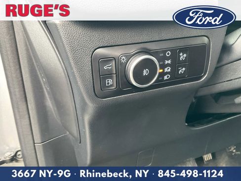 Used 2023 Ford Escape SE w/ PHEV Premium Package image 17