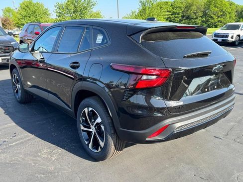 New 2026 Chevrolet Trax RS FWD image 28