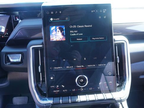 New 2026 GMC Yukon Elevation image 20