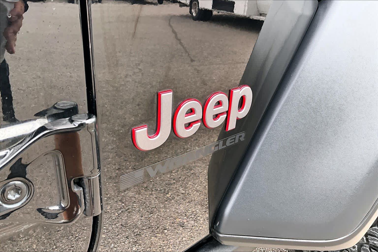 Used 2026 Jeep Wrangler Unlimited Rubicon AWD/4WD image 10
