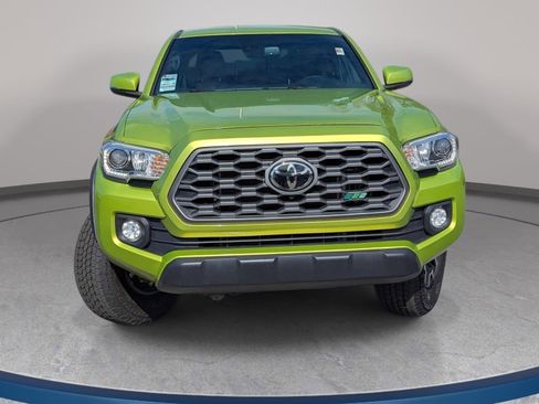 Used 2023 Toyota Tacoma TRD Off-Road w/ Technology Package image 2