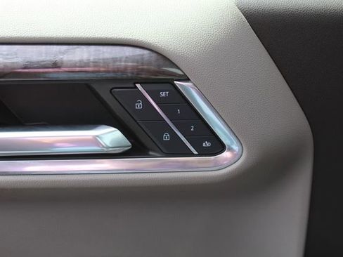 Used 2024 Chevrolet Silverado 1500 LTZ w/ Z71 Off-Road Package image 37