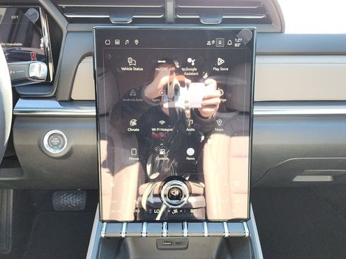 New 2026 GMC Terrain Elevation w/ Elevation Premium Package image 27