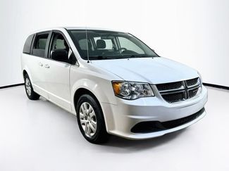Used 2018 Dodge Grand Caravan SE FWD video 1
