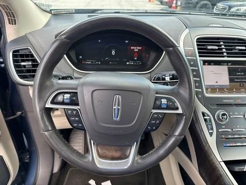 Used 2019 Lincoln Nautilus Reserve AWD/4WD image 21