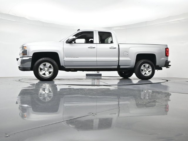 Used 2018 Chevrolet Silverado 1500 LT RWD image 34