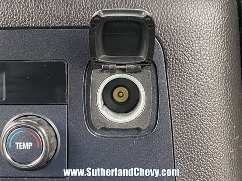 Used 2015 GMC Yukon SLT image 51