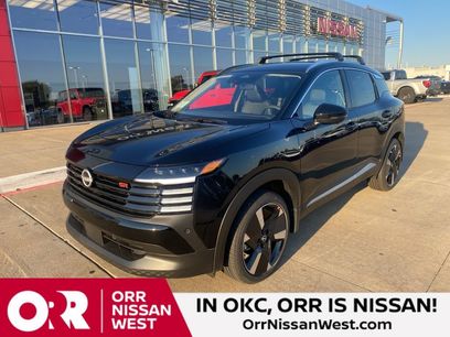 New 2026 Nissan Kicks SR w/ Cold Weather Package