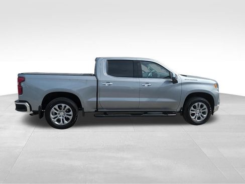 Used 2024 Chevrolet Silverado 1500 LTZ w/ LTZ Convenience Package II AWD/4WD image 8