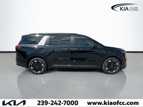 New 2026 Kia Carnival EX FWD image 7