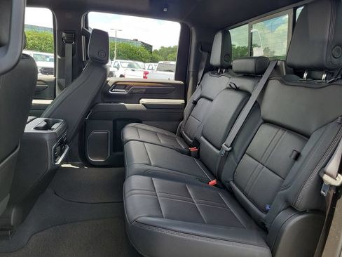 Used 2024 Chevrolet Silverado 3500 High Country w/ Midnight Edition AWD/4WD image 26