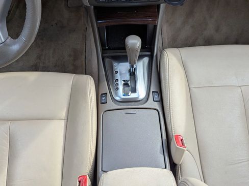 Used 2012 Nissan Altima 3.5 SR w/ Sport Pkg FWD image 18