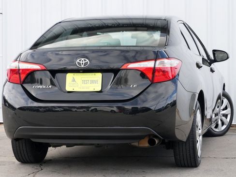 Used 2016 Toyota Corolla LE image 4