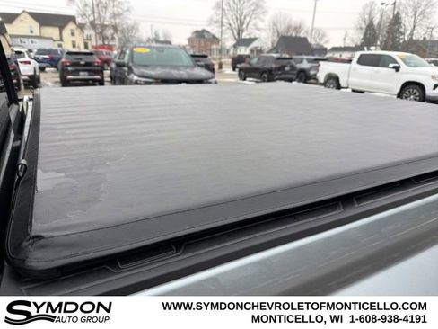 Used 2025 Chevrolet Colorado Z71 w/ Technology Package image 20