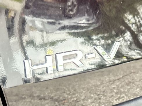 Used 2023 Honda HR-V Sport image 8