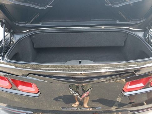 Used 2015 Chevrolet Corvette Stingray Convertible w/ 2LT Preferred Equipment Group image 21