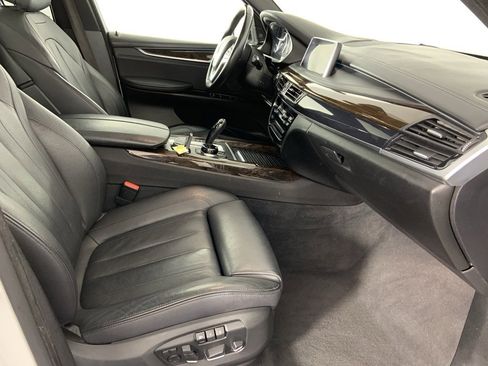 Used 2017 BMW X5 xDrive50i image 16