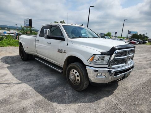 Used 2018 RAM 3500 Laramie AWD/4WD image 7