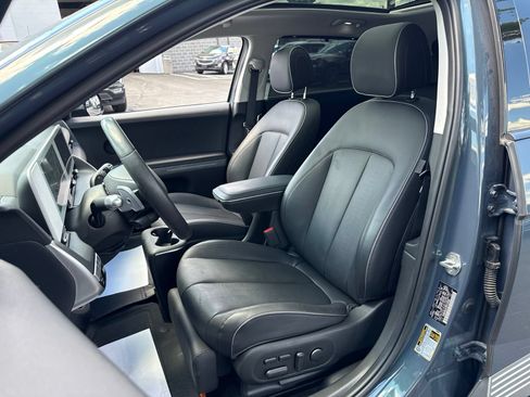 Used 2023 Hyundai Ioniq 5 Limited AWD/4WD image 2