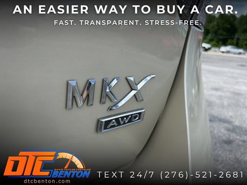 Used 2014 Lincoln MKX AWD w/ Equipment Group 101A image 25