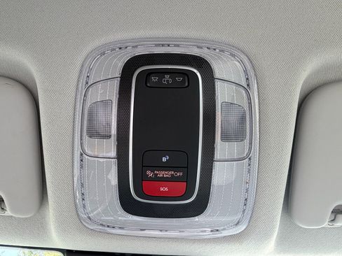 Used 2024 Hyundai Kona SEL FWD image 49