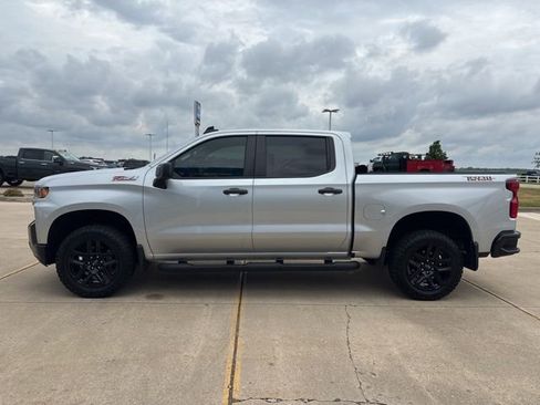 Used 2021 Chevrolet Silverado 1500 Custom Trail Boss w/ Safety Confidence Package AWD/4WD image 5