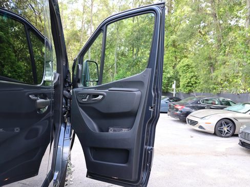 Used 2024 Mercedes-Benz Sprinter 3500 w/ Parking Package image 39