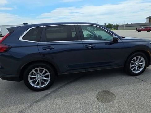 Used 2023 Honda CR-V EX image 8