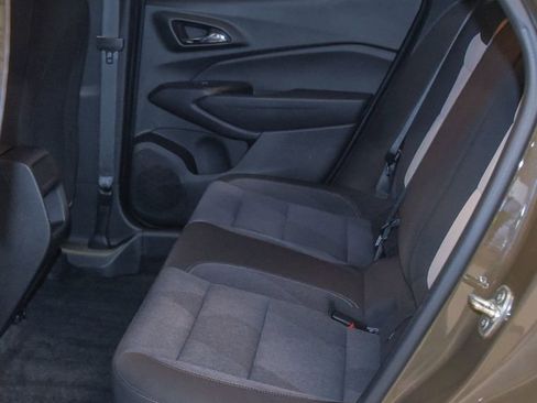 Used 2024 Chevrolet Trax LS w/ LS Convenience Package FWD image 6