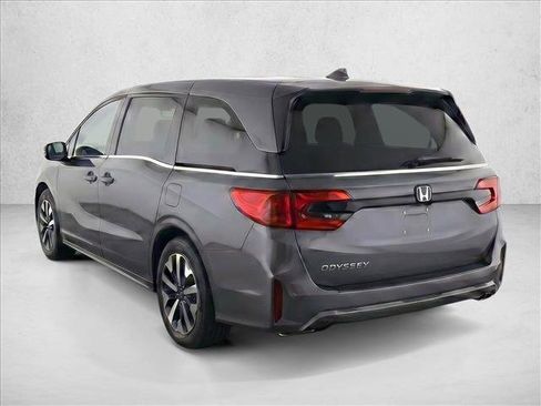 Used 2024 Honda Odyssey Sport image 5