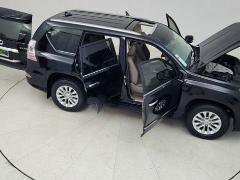 Used 2018 Lexus GX 460 Premium w/ Premium Package image 87