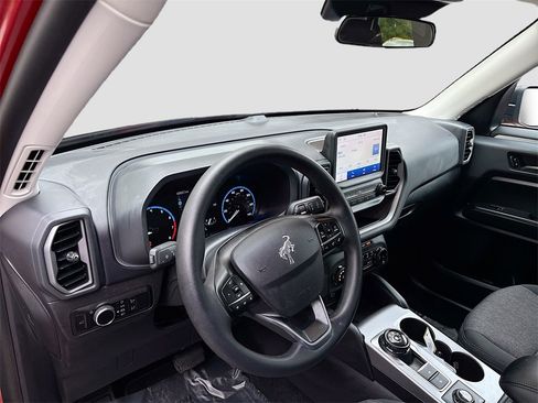 Used 2024 Ford Bronco Sport Big Bend image 9