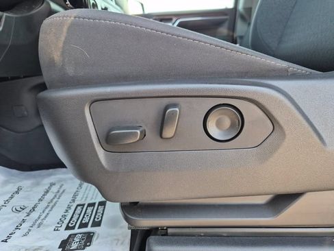 Used 2023 Chevrolet Silverado 1500 RST w/ Protection Package AWD/4WD image 17