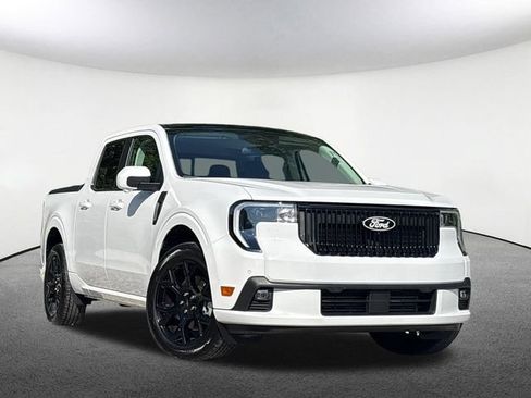 Certified 2025 Ford Maverick Lobo AWD/4WD image 2
