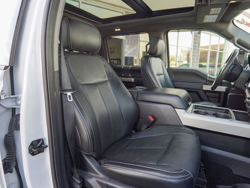 Used 2020 Ford F250 Lariat w/ Lariat Ultimate Package AWD/4WD image 38
