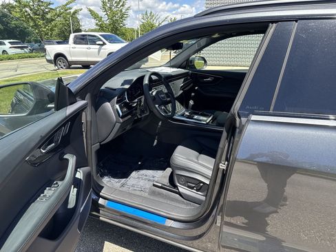 New 2026 Audi Q8 Premium Plus AWD/4WD image 2