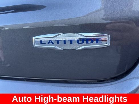 Used 2022 Jeep Compass Latitude w/ Convenience Group AWD/4WD image 18