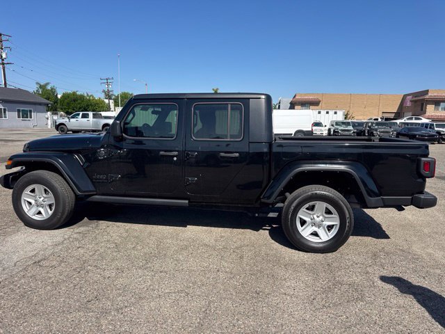 Used 2022 Jeep Gladiator Sport AWD/4WD image 8