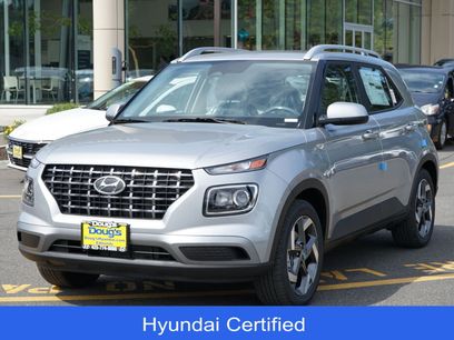 Used 2025 Hyundai Venue SEL